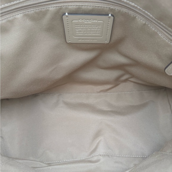 Coach Gallery Large Tote with Rose Bouquet Print #91023 - Picture 10 of 13